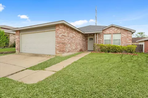 712 Granite Ridge Dr, Fort Worth, TX 76179