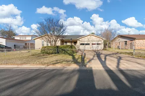 769 Meadowlark Cir, Crowley, TX 76036