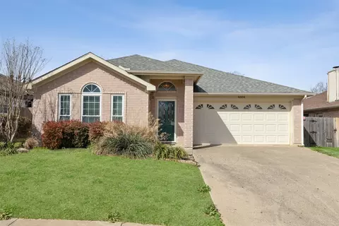 6004 Seese Dr, Arlington, TX 76018