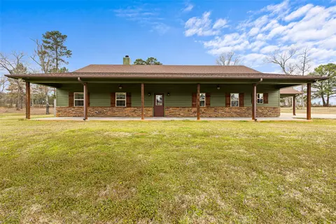 2525 Bison Rd, Gilmer, TX 75644
