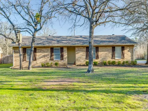 406 Surveyors Rd, Krugerville, TX 76227