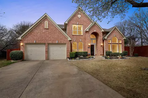 2436 Brittany Ln, Grapevine, TX 76051