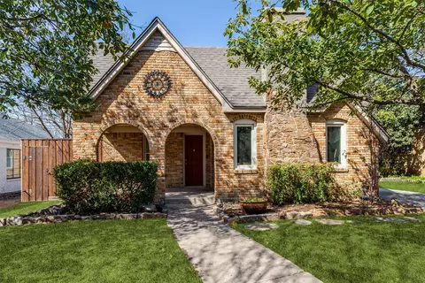 5207 Homer St, Dallas, TX 75206