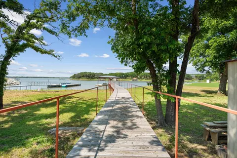 1559 Casino Rd, Nocona, TX 76255