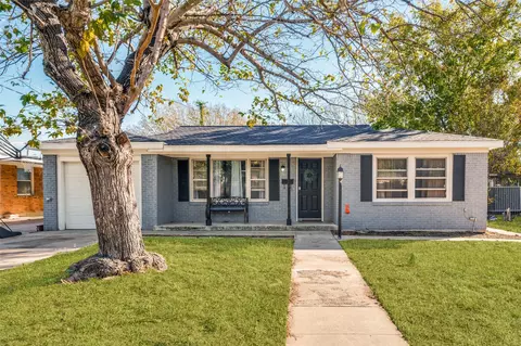 932 Banks St, Fort Worth, TX 76114