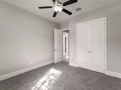 7004 Comal Dr, Irving, TX 75039 photo 12