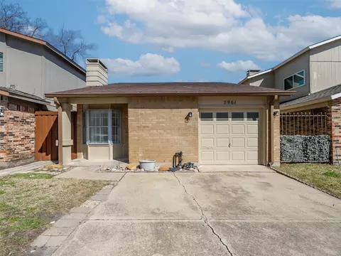 2961 Antares Cir, Garland, TX 75044
