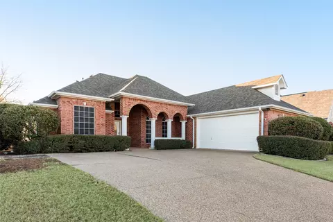 4198 Stonebriar Trl, Mansfield, TX 76063