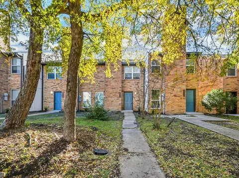 2224 Colony Ct, Dallas, TX 75235