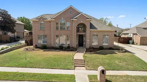 3717 Sandhurst Dr, Flower Mound, TX 75022