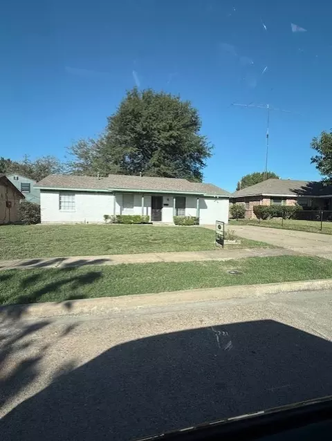 1235 Caladium Dr, Mesquite, TX 75149