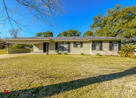 844 Francais Dr, Shreveport, LA 71118