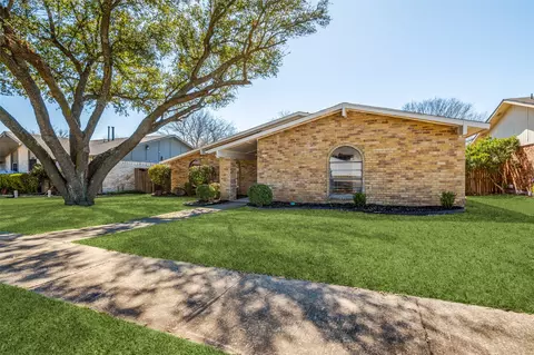 7246 Cloverglen Dr, Dallas, TX 75249