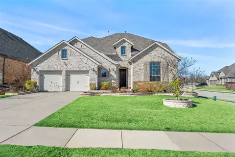 3721 Wildridge Blvd, Oak Point, TX 75068