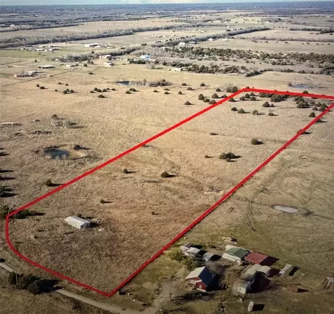 296 Miles Ln, Greenville, TX 75401