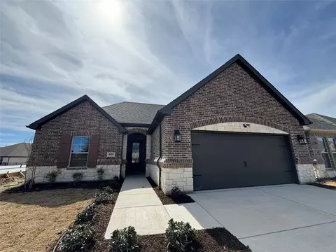 6021 Colina Verde Dr, Fort Worth, TX 76123