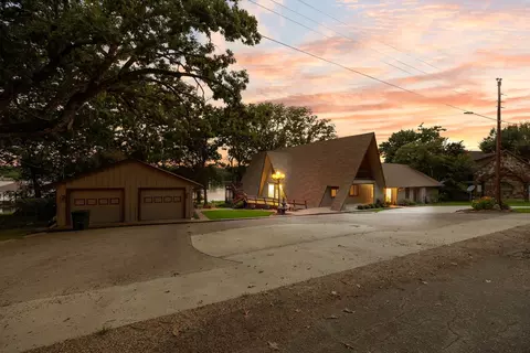 Exterior - 7045 Layman Dr, Eustace, TX 75124 photo 2 of 8