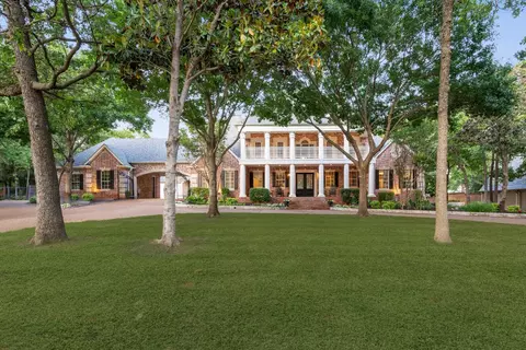 1225 Stanhope Ct, Southlake, TX 76092