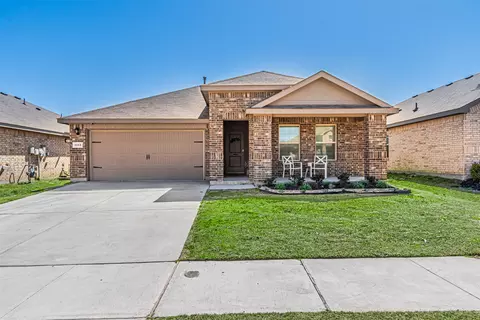 1133 Loomis Trl, Justin, TX 76247