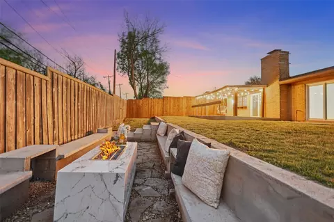1604 Springbrook St, Mesquite, TX 75149