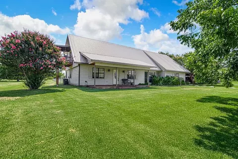 2022 Tepar Ln, Cleburne, TX 76031
