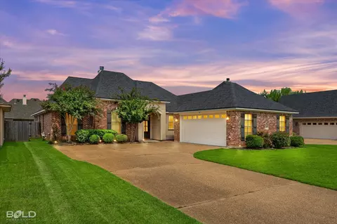 414 Carnaby Ct, Bossier City, LA 71111