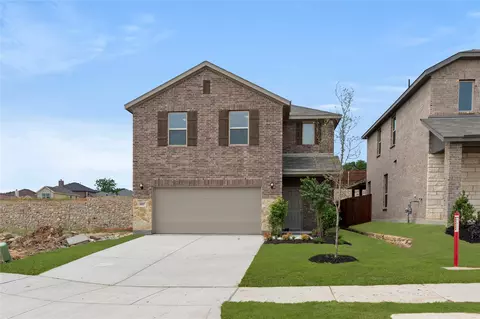 1817 Hazer Ln, Mesquite, TX 75149