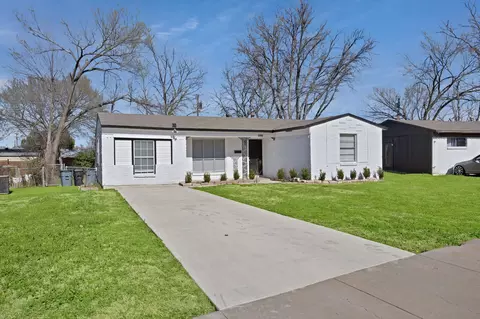 Exterior - 4320 Modlin St, Mesquite, TX 75150 photo 2 of 4