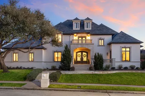 1610 Dowling Dr, Irving, TX 75038