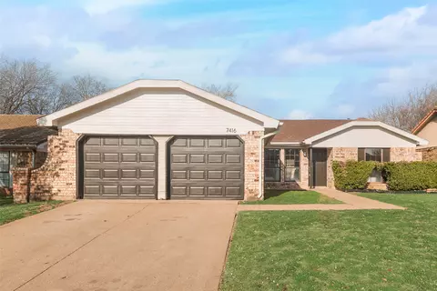 7416 Meadow Creek Dr, Fort Worth, TX 76133
