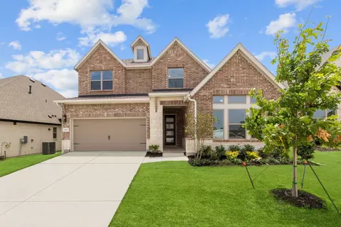 6208 Escarpment Dr, Fort Worth, TX 76112