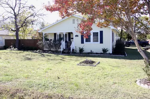 1211 Main, Terrell, TX 75160