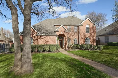 3509 Emerald Ct, Grapevine, TX 76051