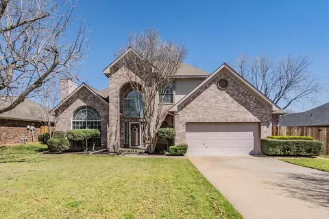 4916 Wolf Creek Trl, Flower Mound, TX 75028