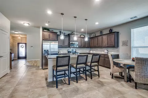 Kitchen - 1512 Bunting Dr, Argyle, TX 76226 photo 2 of 4
