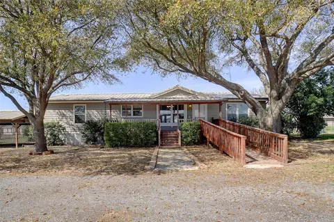 105 County Road 4867, Azle, TX 76020