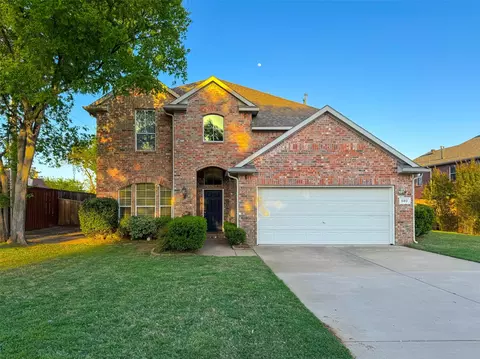 602 Wedgewood Way, Lake Dallas, TX 75065