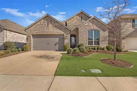 9513 Trailway Dr, Oak Point, TX 75068