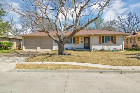 4116 Mackey Dr, North Richland Hills, TX 76180