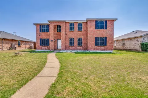 1004 Badger Run, Lancaster, TX 75134