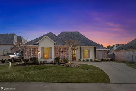 255 Acadiana Creek Dr, Shreveport, LA 71106