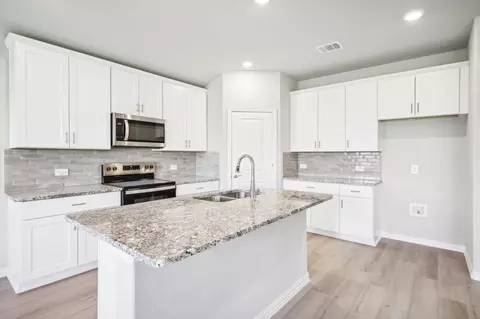 6665 Stone Elm Ln, Fort Worth, TX 76036