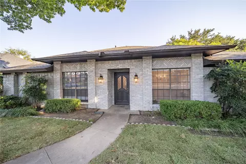 5722 Winding Woods Trl, Dallas, TX 75227