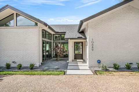 10689 Pagewood Dr, Dallas, TX 75230