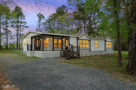 7026 Preston Rd, Keithville, LA 71047