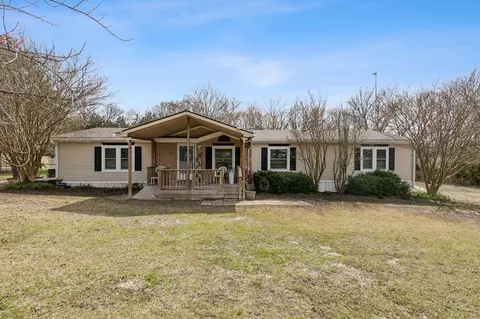 126 Pennell Rd, Sherman, TX 75090
