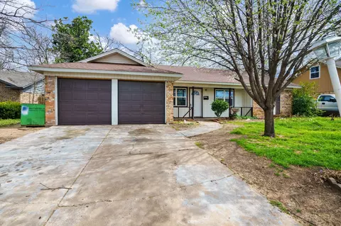 505 Langley Ave, Everman, TX 76140