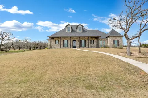 254 Sugartree Cir, Lipan, TX 76462