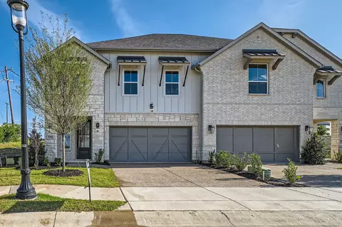 3101 Sir Judge Dr, Carrollton, TX 75010