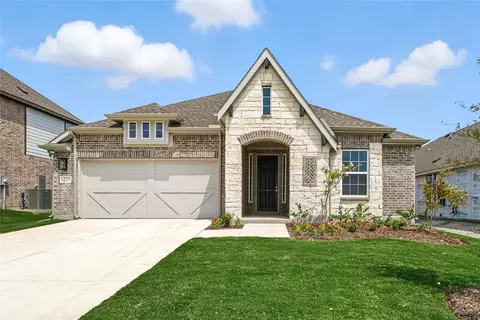 1329 Huntington Dr, Anna, TX 75409